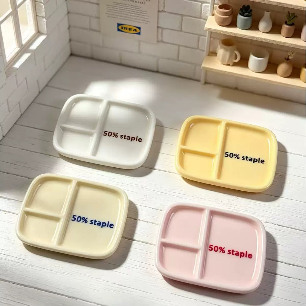 Three-compartment serving plate
